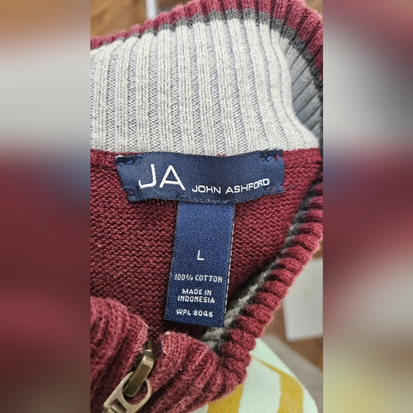 John Ashford Men's US Large Burgundy Sweater - Picture 5 of 5